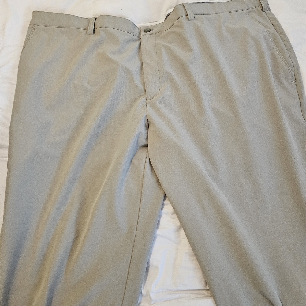Men's Classic Tan Pants